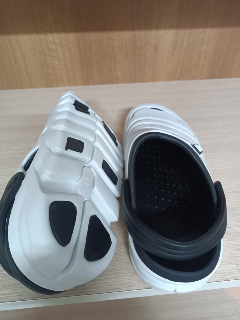 men flip flop sports sandal (color black , size10)