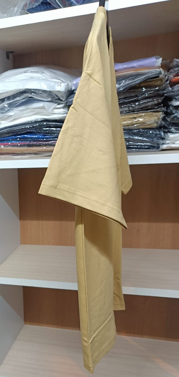 zhulfuz branded t shirts 240 gsm oversized cotton size lerge || color beige zhulfuz branded t shirts 240 gsm oversized cotton size lerge || color beige